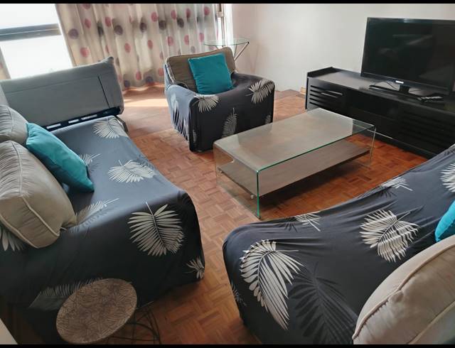 2.5 BEDROOM FLAT FOR SALE IN SOUTH BEACH